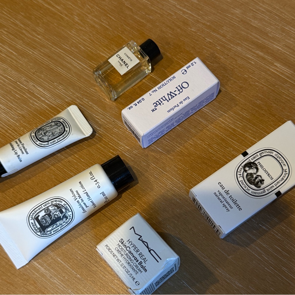 Luxury Beauty Mini Bundle Chanel, Diptyque, Off-White, Mac (New)